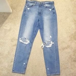 size 6 mom jeans with holes in the knees